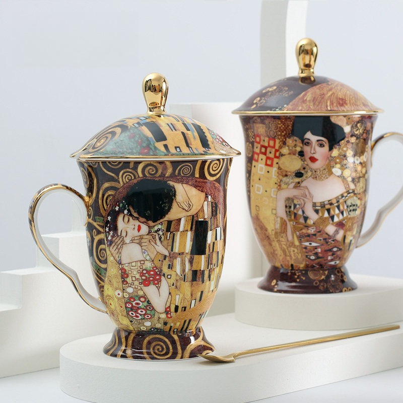 Celadon Ceramic Cup - ヨーロッパ製セラミックマグカップ、蓋とスプーン付き、大容量、ハンドル付き、オフィスや家庭用、コーヒー、紅茶、ホットチョコレート、牛乳、飲料用、ギフトに最適