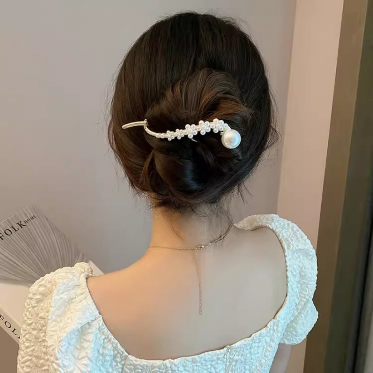 エレガントなグリッターパールヘアクリップ レディース トレン - Korean Women Lifestyle のレビューと価格