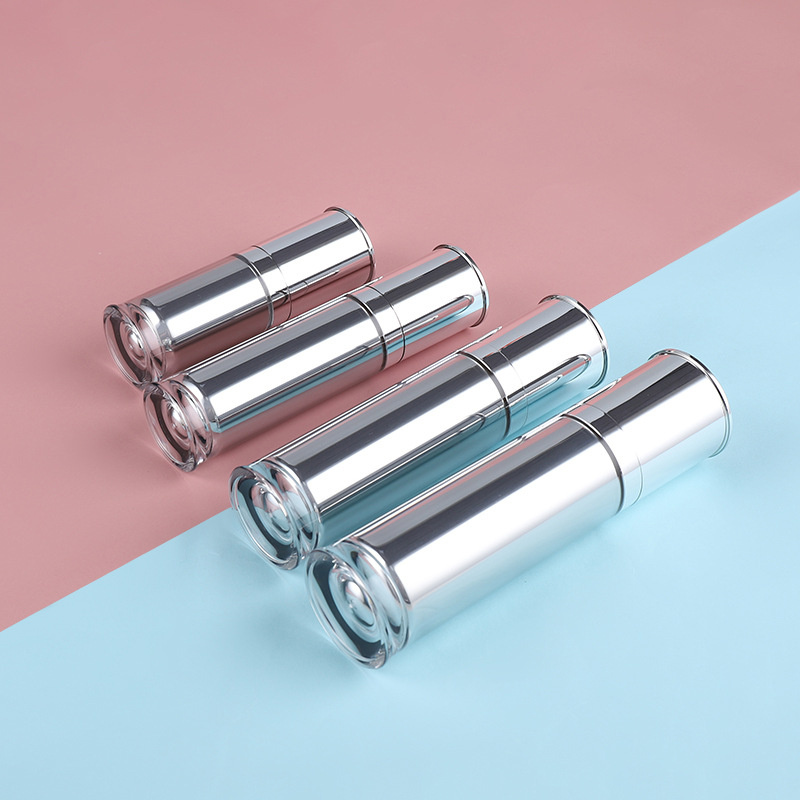50 ミリリットル光沢のあるミラーシルバーアクリル/プラスチ - Essence Serum Toner のレビューと価格