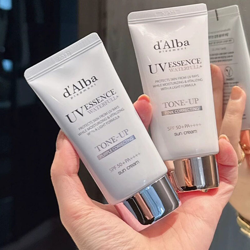 ダルバコリア 100ml ホワイトトリュフセラムトナー 保湿 - Essence Serum Toner のレビューと価格
