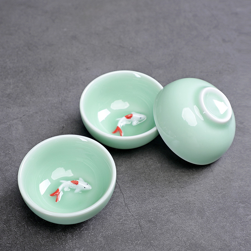 青磁魚かわいいティーカップ、中国のカンフーティーカップ、ホー - Celadon Ceramic Cup のレビューと価格